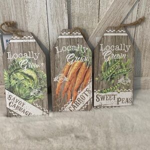Rustic Farmhouse Wall Decor Set - Locally Grown Vegetables